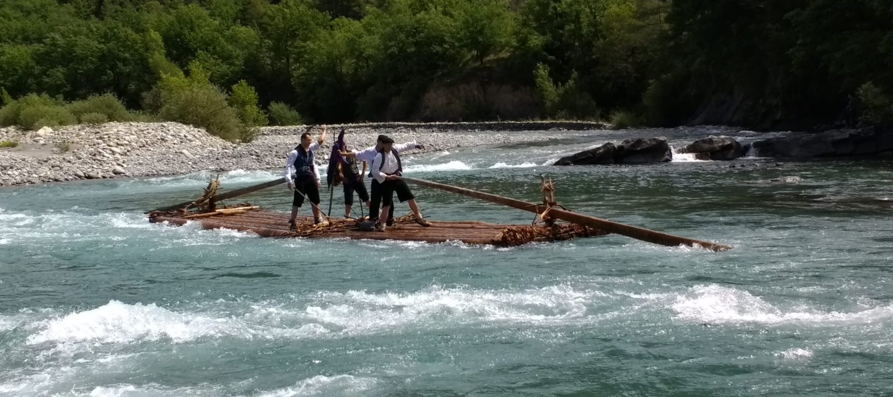 Navata bajando por el Cinca